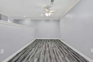 12929 Kingsbridge Ln, Houston, TX 77077 - Photo 35