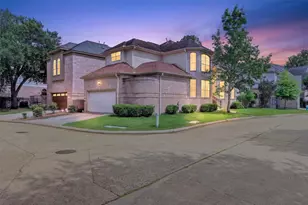 12929 Kingsbridge Ln, Houston, TX 77077 - Photo 3