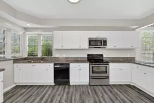 12929 Kingsbridge Ln, Houston, TX 77077 - Photo 15