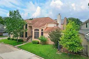 12929 Kingsbridge Ln, Houston, TX 77077 - Photo 3