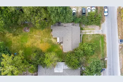 130 Airway Drive, Houston, TX 77037 - Photo 1