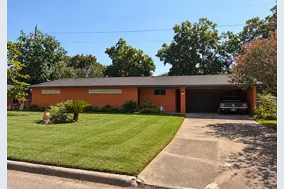 1903 Evergreen Lane, La Marque, TX 77568 - Photo 1