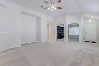 2406 Seahorse Bend Drive, Katy, TX 77449 - Photo 7