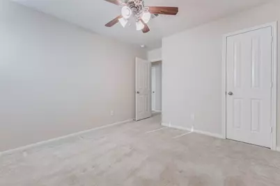 2406 Seahorse Bend Drive, Katy, TX 77449 - Photo 23