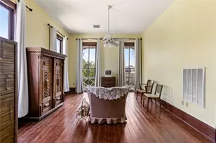 2002 Avenue K, Galveston, TX 77550 - Photo 37