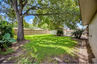 2117 Willow Wisp Drive, Seabrook, TX 77586 - Photo 35