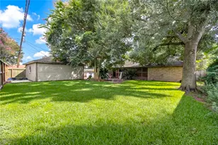 2117 Willow Wisp Dr, Seabrook, TX 77586 - Photo 35