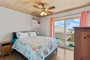 21216 Gulf Dr, Galveston, TX 77554 - Photo 15