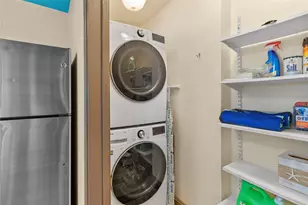 21216 Gulf Dr, Galveston, TX 77554 - Photo 19