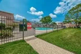 2913 Nottingham Ln, Missouri City, TX 77459 - Photo 11