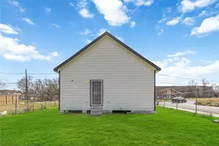 4003 New Orleans St, Houston, TX 77020 - Photo 21