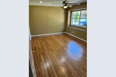 313 Mackeral Street, Galveston, TX 77550 - Photo 5