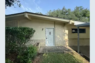 270 Triangle Drive, Vidor, TX 77662 - Photo 11