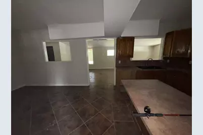 270 Triangle Drive, Vidor, TX 77662 - Photo 9