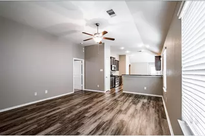 8314 Broadleaf Avenue, Baytown, TX 77521 - Photo 5