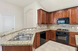 21411 Venture Park Dr, Richmond, TX 77406 - Photo 13