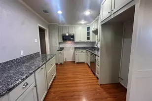 7209 Sycamore Dr, Galveston, TX 77551 - Photo 7