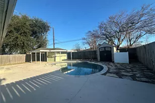 7209 Sycamore Dr, Galveston, TX 77551 - Photo 39