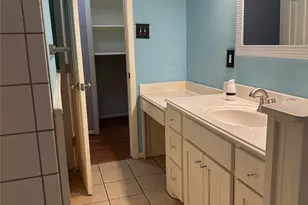 7209 Sycamore Dr, Galveston, TX 77551 - Photo 21