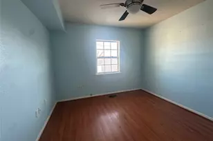 7209 Sycamore Dr, Galveston, TX 77551 - Photo 27