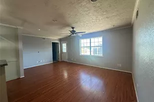 7209 Sycamore Dr, Galveston, TX 77551 - Photo 13