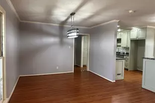 7209 Sycamore Dr, Galveston, TX 77551 - Photo 5