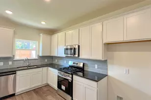 14362 Chilean Wy, Splendora, TX 77372 - Photo 3