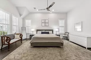 8662 Green Kolbe Ln, Houston, TX 77080 - Photo 5