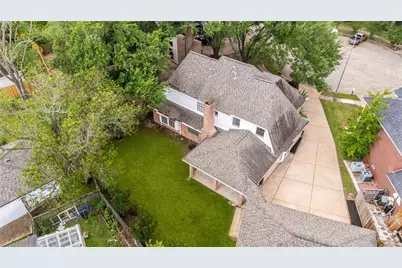 8007 Suspiro Drive, Houston, TX 77083 - Photo 25