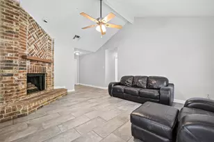 10207 Autumn Meadow Ln, Houston, TX 77064 - Photo 7