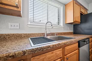 10207 Autumn Meadow Ln, Houston, TX 77064 - Photo 17