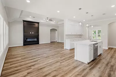 16050 Sea Palms Drive, Crosby, TX 77532 - Photo 3