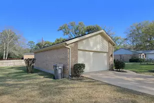 304 Lee Ln, Lufkin, TX 75904 - Photo 3