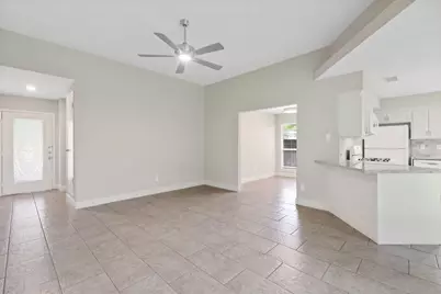 69 Fallshire Drive, The Woodlands, TX 77381 - Photo 11