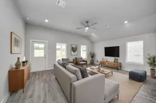 11031 Gardenia Creek Dr, Houston, TX 77044 - Photo 19