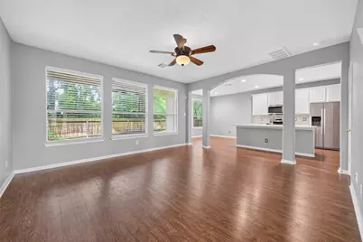 15 Bellisima Court, The Woodlands, TX 77384 - Photo 5