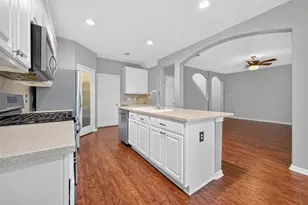 15 Bellisima Ct, The Woodlands, TX 77384 - Photo 11