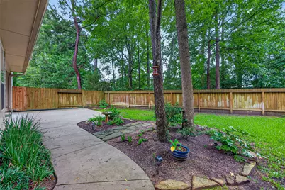15 Bellisima Court, The Woodlands, TX 77384 - Photo 35