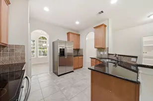 123 N Hawkhurst Cir, Magnolia, TX 77354 - Photo 11