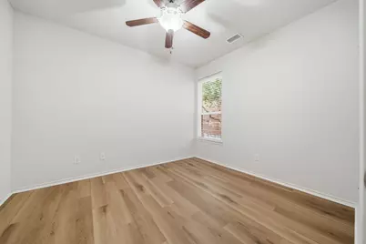 123 N Hawkhurst Circle, Magnolia, TX 77354 - Photo 21