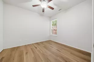 123 N Hawkhurst Cir, Magnolia, TX 77354 - Photo 21