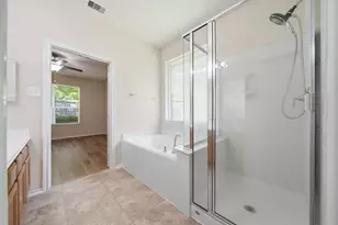 123 N Hawkhurst Cir, Magnolia, TX 77354 - Photo 19