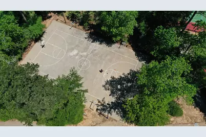 123 N Hawkhurst Circle, Magnolia, TX 77354 - Photo 37