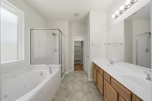 123 N Hawkhurst Cir, Magnolia, TX 77354 - Photo 21