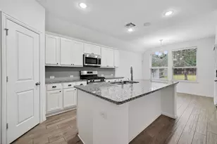 210 Emory Birch Dr, Montgomery, TX 77316 - Photo 27