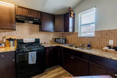 2010 Caplin Street #A, Houston, TX 77026 - Photo 3