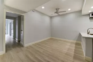 11711 Memorial Dr, Houston, TX 77024 - Photo 7