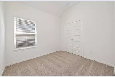 11864 E Gate Dr, Willis, TX 77318 - Photo 15