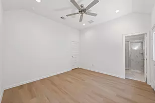 11864 E Gate Dr, Willis, TX 77318 - Photo 21
