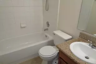 16746 Fallen Timbers Dr, Conroe, TX 77385 - Photo 15